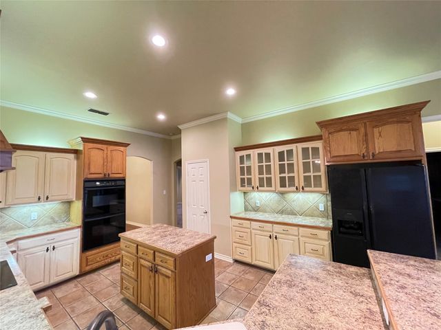 107 Spring Valley Run, Bullard, TX 75757