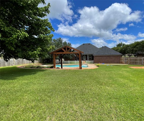 107 Spring Valley Run, Bullard, TX 75757