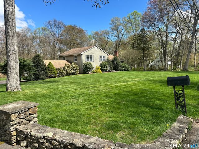 65 Gate Ridge Road, Easton, CT 06612