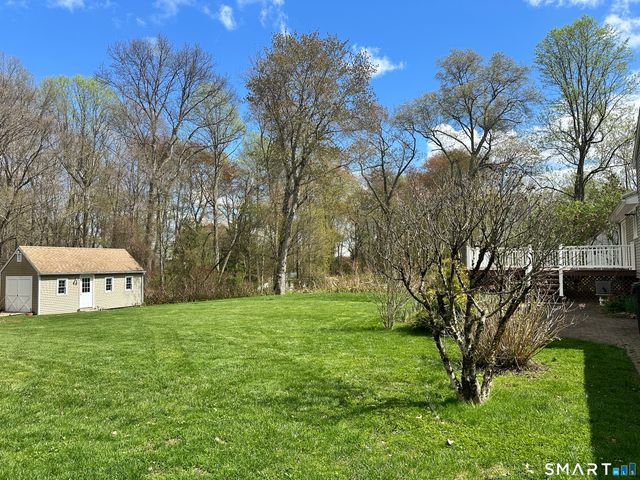 65 Gate Ridge Road, Easton, CT 06612