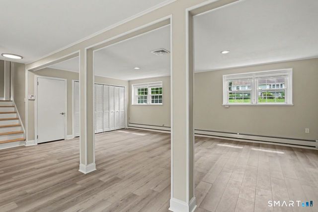 65 Gate Ridge Road, Easton, CT 06612