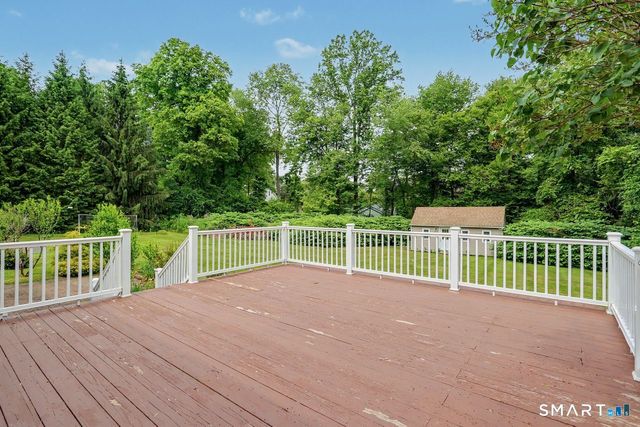 65 Gate Ridge Road, Easton, CT 06612