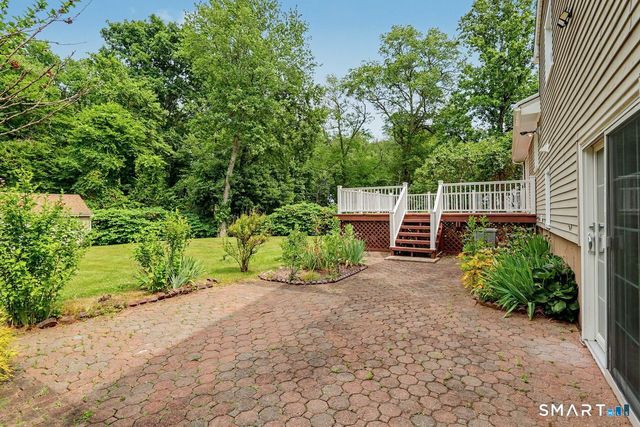 65 Gate Ridge Road, Easton, CT 06612