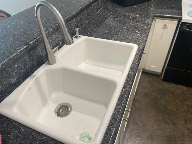 8348 VIA SONOMA E, La Jolla, CA 92037