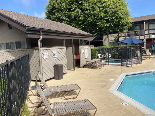 8348 VIA SONOMA E, La Jolla, CA 92037