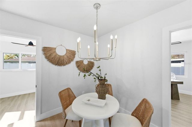 5220 27TH AVENUE N, St Petersburg, FL 33710