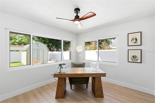 5220 27TH AVENUE N, St Petersburg, FL 33710