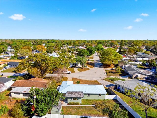 5220 27TH AVENUE N, St Petersburg, FL 33710