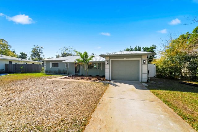 5220 27TH AVENUE N, St Petersburg, FL 33710