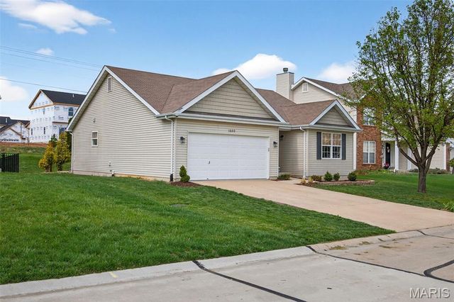 1333 Briarchase Drive, Lake St Louis, MO 63367