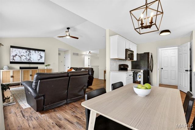 1333 Briarchase Drive, Lake St Louis, MO 63367