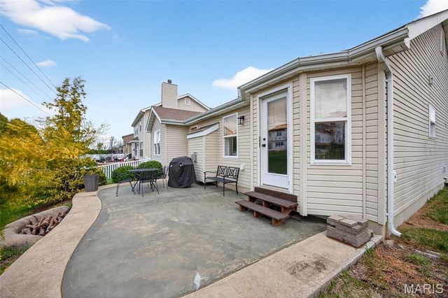 1333 Briarchase Drive, Lake St Louis, MO 63367