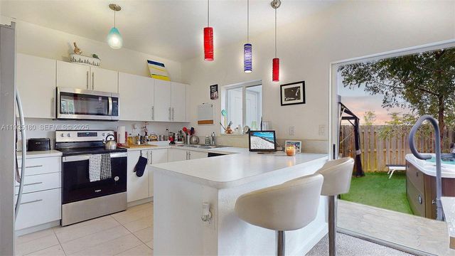 1240 NW 3rd Ln, Florida City, FL 33034