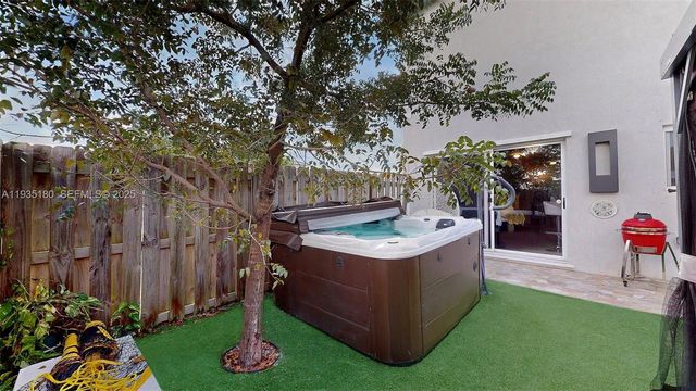 1240 NW 3rd Ln, Florida City, FL 33034