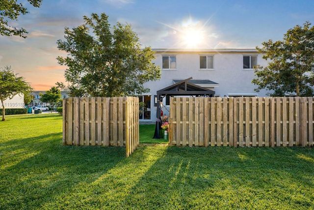 1240 NW 3rd Ln, Florida City, FL 33034