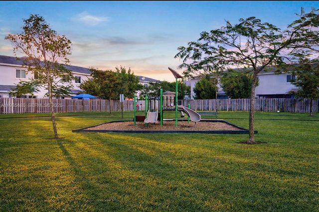 1240 NW 3rd Ln, Florida City, FL 33034