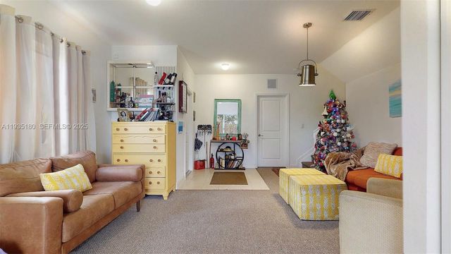 1240 NW 3rd Ln, Florida City, FL 33034