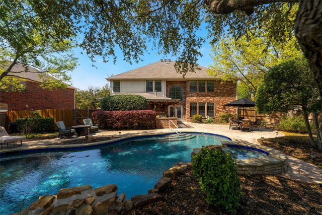 9702 October Glory Lane, Rowlett, TX 75089