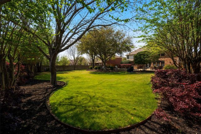 9702 October Glory Lane, Rowlett, TX 75089