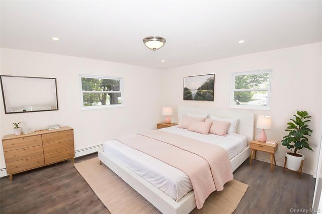 226 14th Avenue, West Babylon, NY 11704
