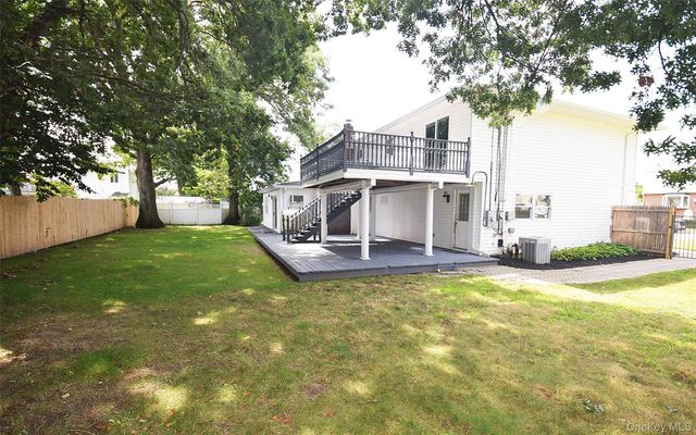226 14th Avenue, West Babylon, NY 11704