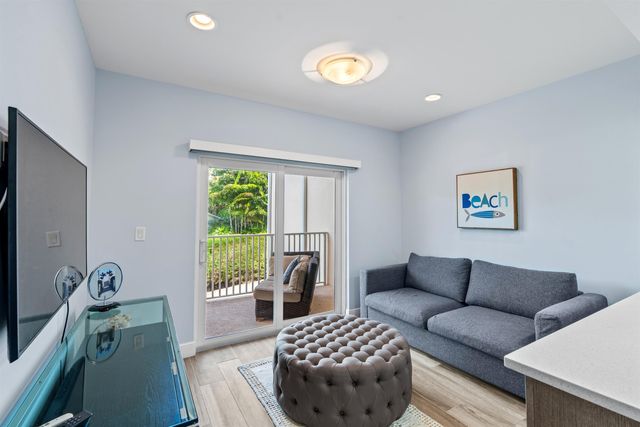 5900 Old Ocean Boulevard A9, Ocean Ridge, FL 33435