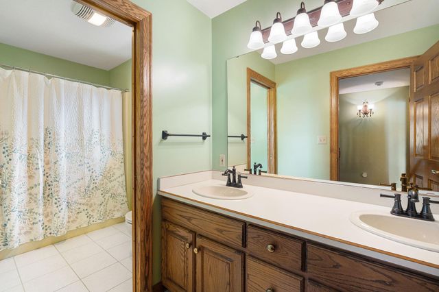 805 27th Street SW, Austin, MN 55912