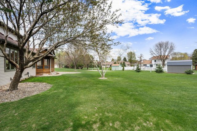 805 27th Street SW, Austin, MN 55912