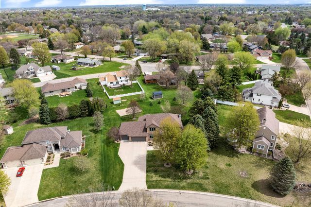 805 27th Street SW, Austin, MN 55912