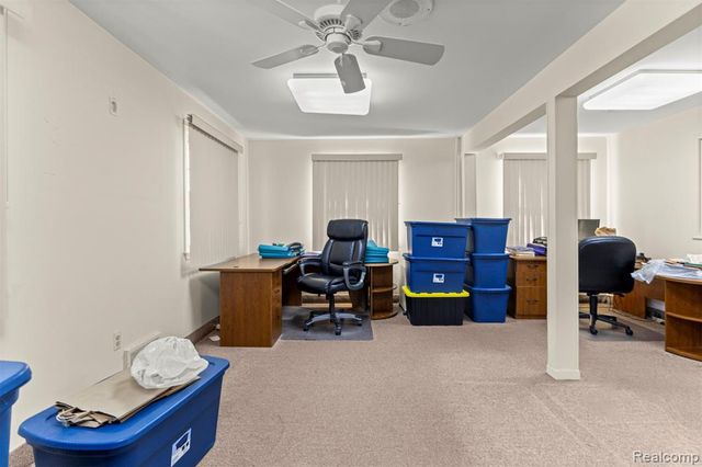 30401 Utica Road, Roseville, MI 48066