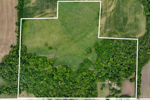 829 N Greenwich Rd, Belle Plaine, KS 67013