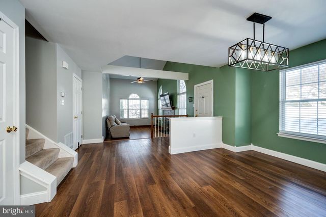 124 HICKORY LN, Reading, PA 19610