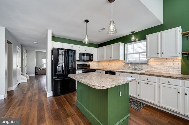 124 HICKORY LN, Reading, PA 19610