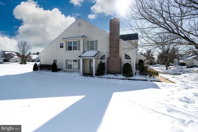 124 HICKORY LN, Reading, PA 19610