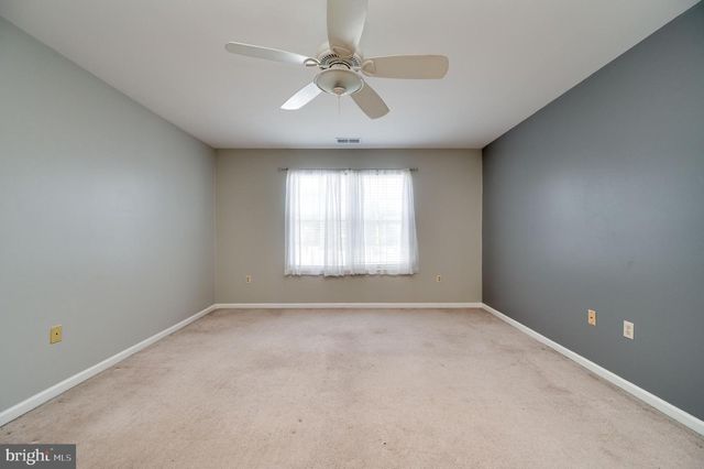 124 HICKORY LN, Reading, PA 19610