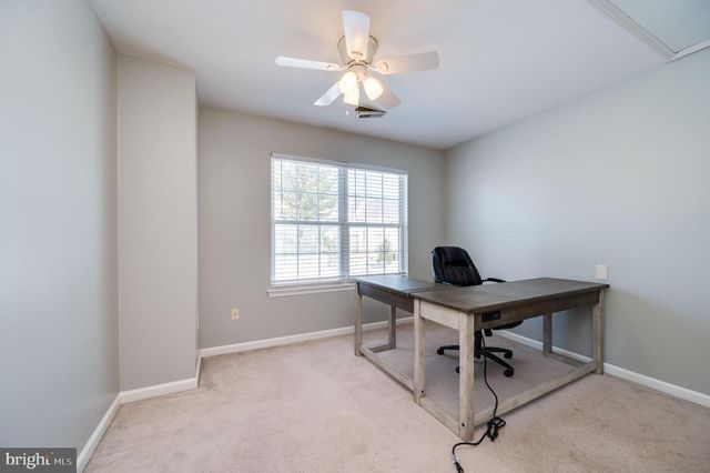 124 HICKORY LN, Reading, PA 19610