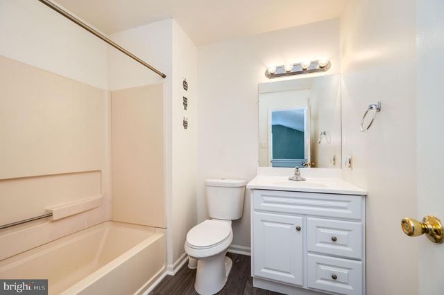 124 HICKORY LN, Reading, PA 19610