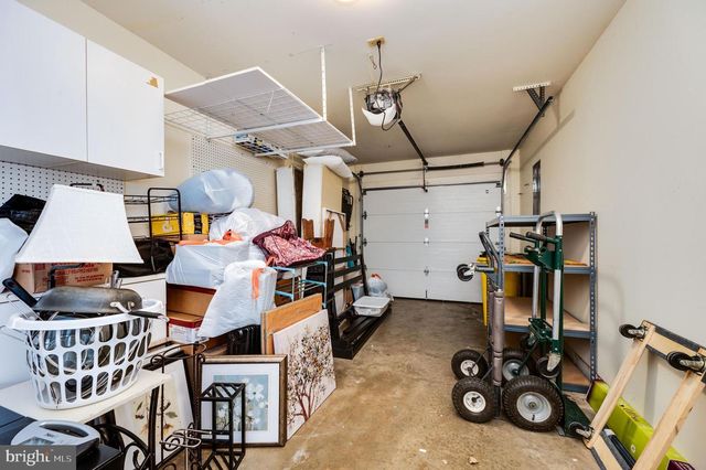 124 HICKORY LN, Reading, PA 19610