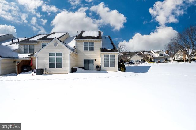 124 HICKORY LN, Reading, PA 19610