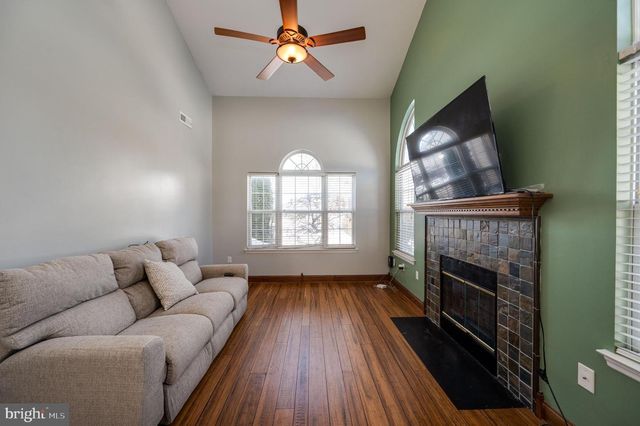 124 HICKORY LN, Reading, PA 19610