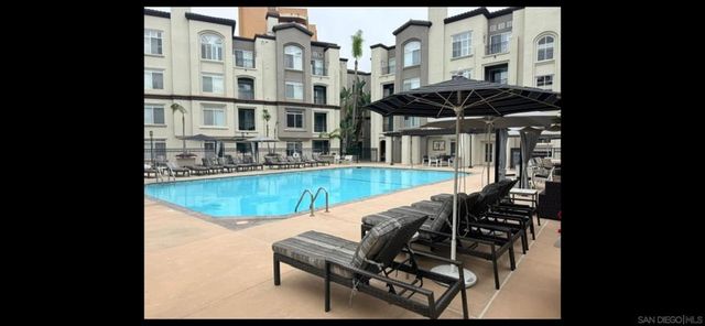 9229 Regents Rd L127, La Jolla, CA 92037