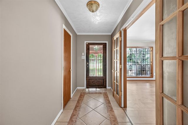 8428 Swiftwater Lane, Houston, TX 77075