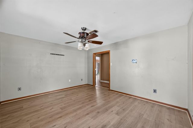 8428 Swiftwater Lane, Houston, TX 77075