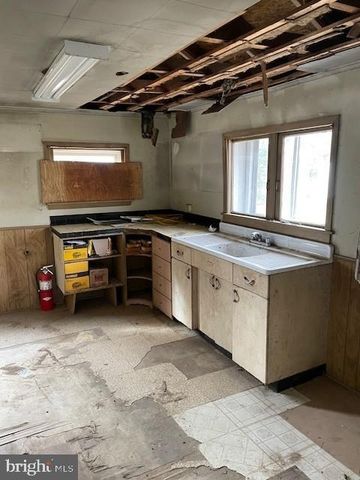 7 FEDERAL ST, Mount Laurel, NJ 08054