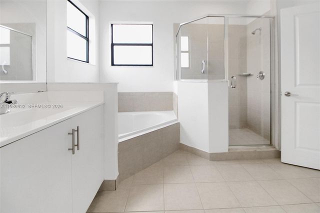 12900 SW 229th St, Miami, FL 33170