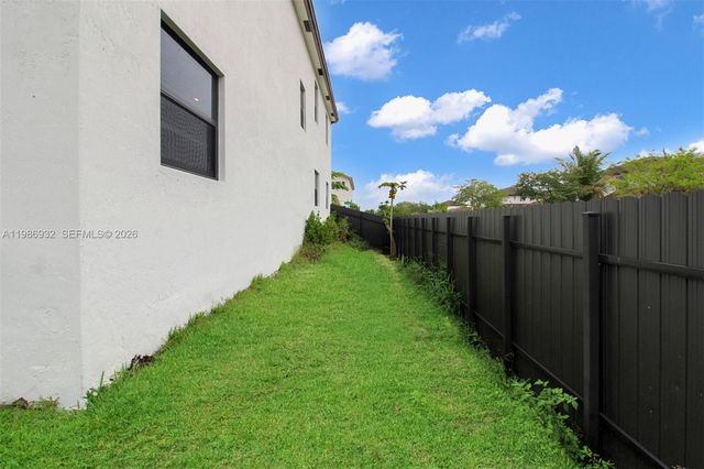 12900 SW 229th St, Miami, FL 33170