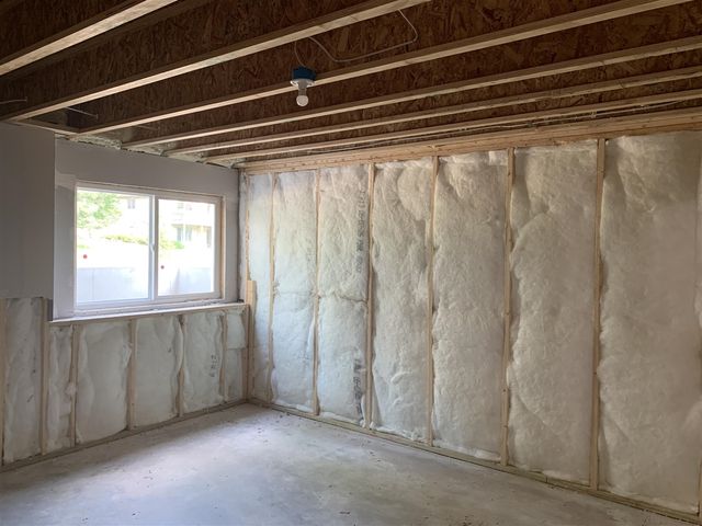 7060 Pinehurst Drive, Rockford, MI 49341