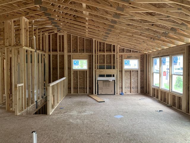 7060 Pinehurst Drive, Rockford, MI 49341