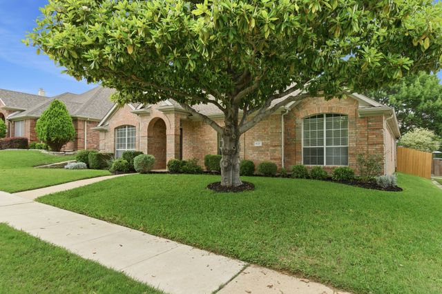 437 Crestview Point Drive, Lewisville, TX 75067