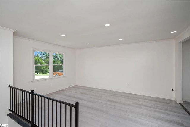 105 Foxhall Court, Easley, SC 29640